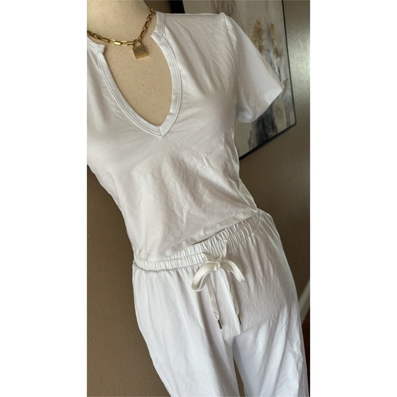 Crop top and matching pants set - Picture 10 of 11